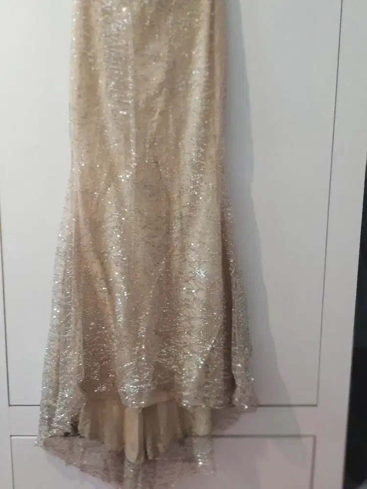 لباس نامزدی و مجلسی|لباس|مشهد, عامل|دیوار