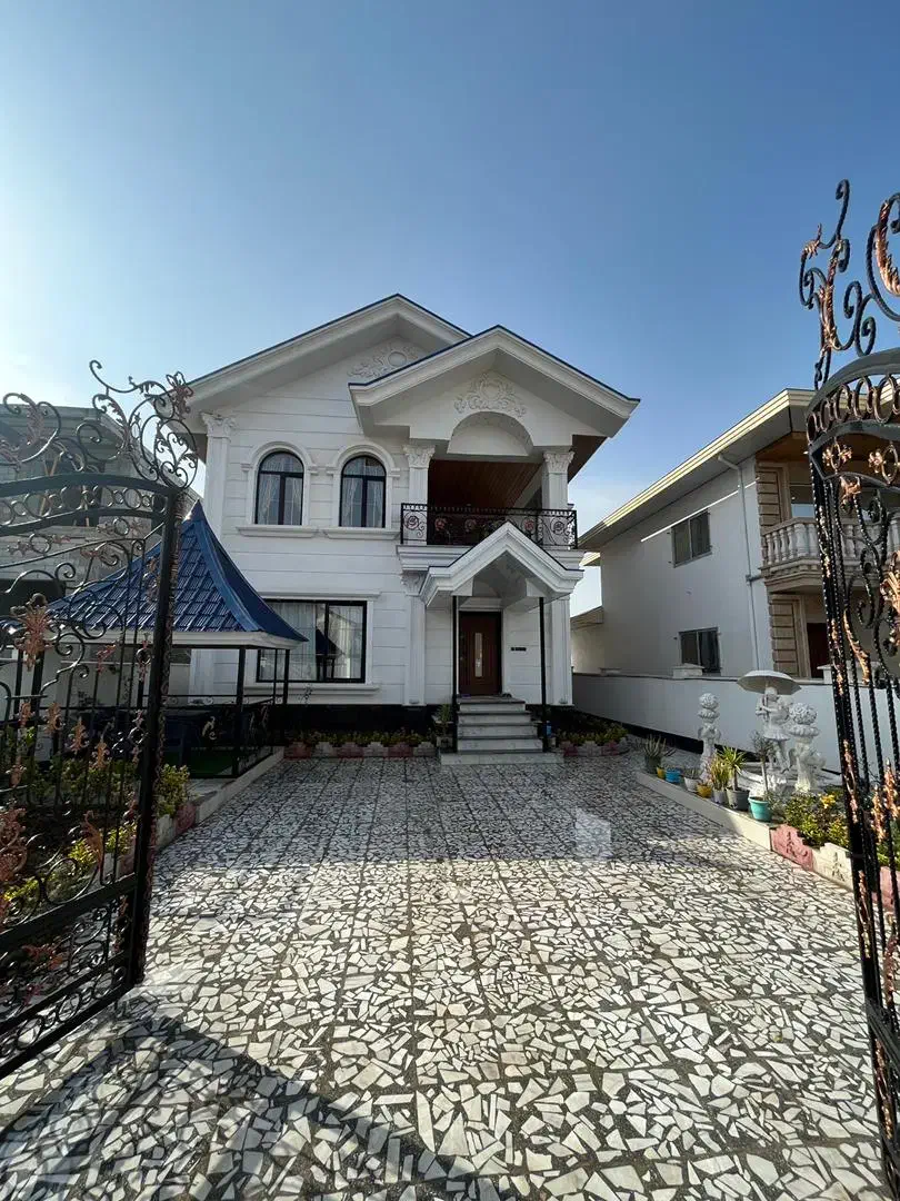 ویلا دوبلکس استخردار لشتو|اجارهٔ کوتاهمدت ویلا و باغ|کتالم و سادات شهر, |دیوار