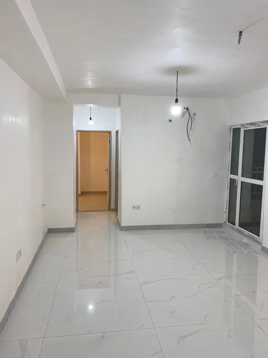 فروش اپارتمان نوساز خام کلید تحویل|فروش آپارتمان|رشت, کوی مهر|دیوار