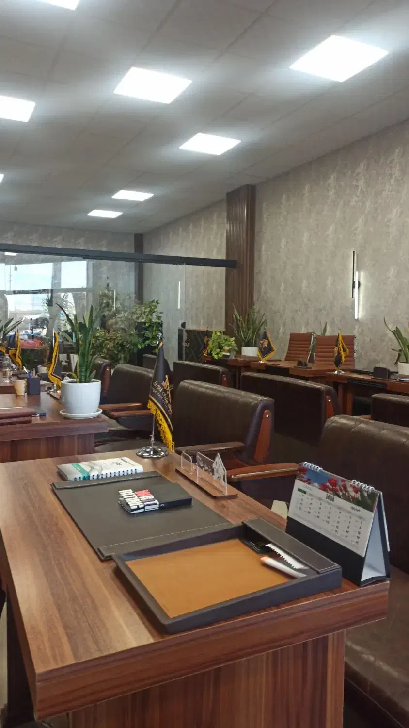 استخدام مشاور املاک در املاک بزرگ آ.ب.ث|استخدام بازاریابی و فروش|هشتگرد, شهرک ایران خودرو|دیوار