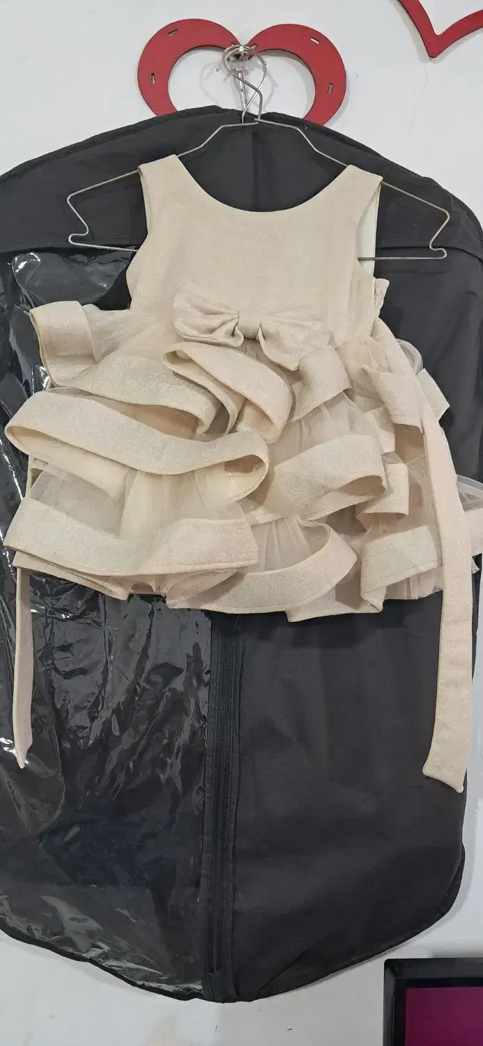 لباس عروس بچگانه|کفش و لباس بچه|بروجرد, |دیوار