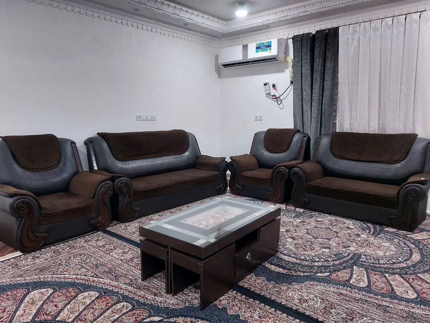 مبل۷نفره تمیزوسالم|مبلمان خانگی و میز عسلی|باغ ملک, |دیوار