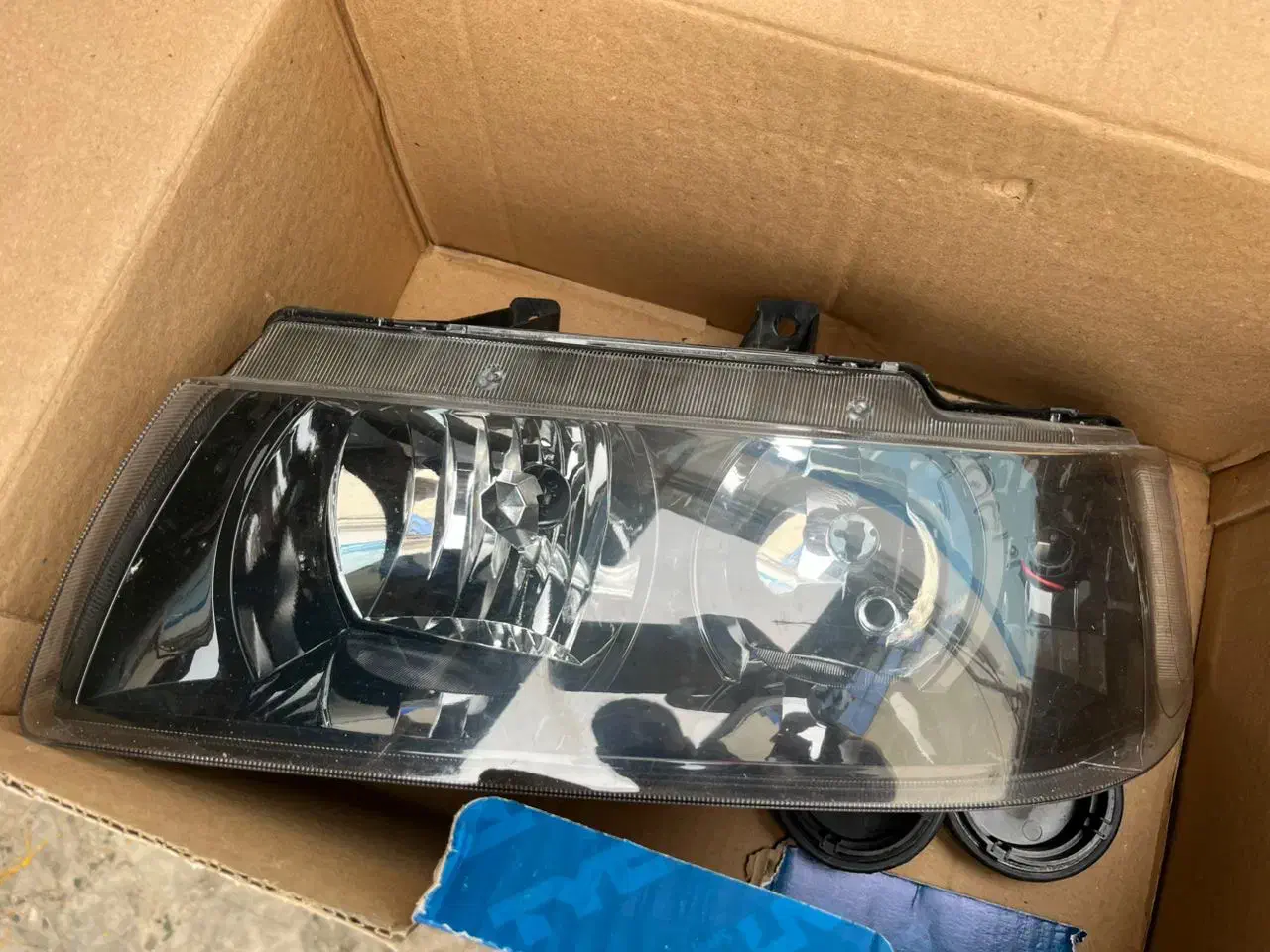 چراغ جلو اسپرت سمند|قطعات یدکی و لوازم جانبی|رشت, رودبارتان|دیوار