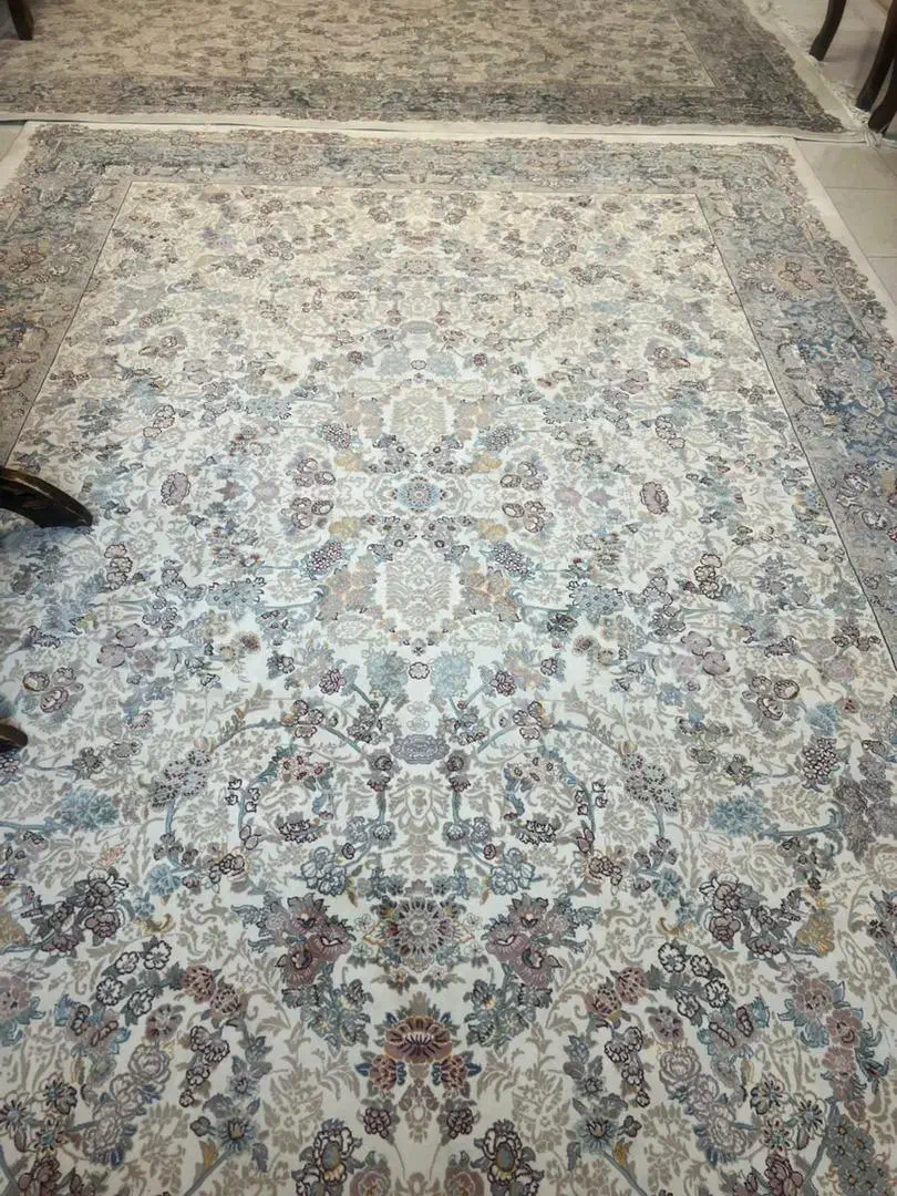 فرش ماشینی ۷۰۰ شانه در حد نو|فرش|تهران, سجاد|دیوار