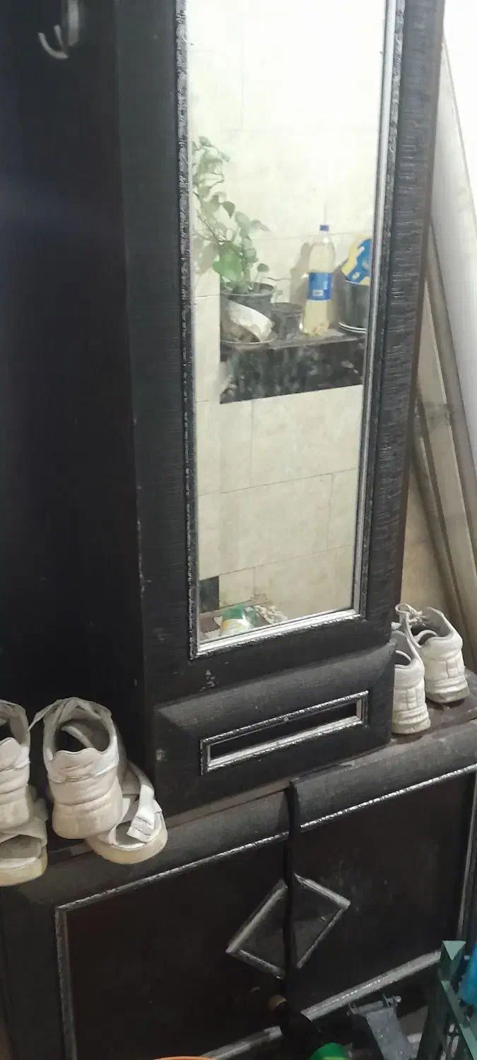 جاکفشی|جاکفشی، کمد، دراور|گرگان, |دیوار