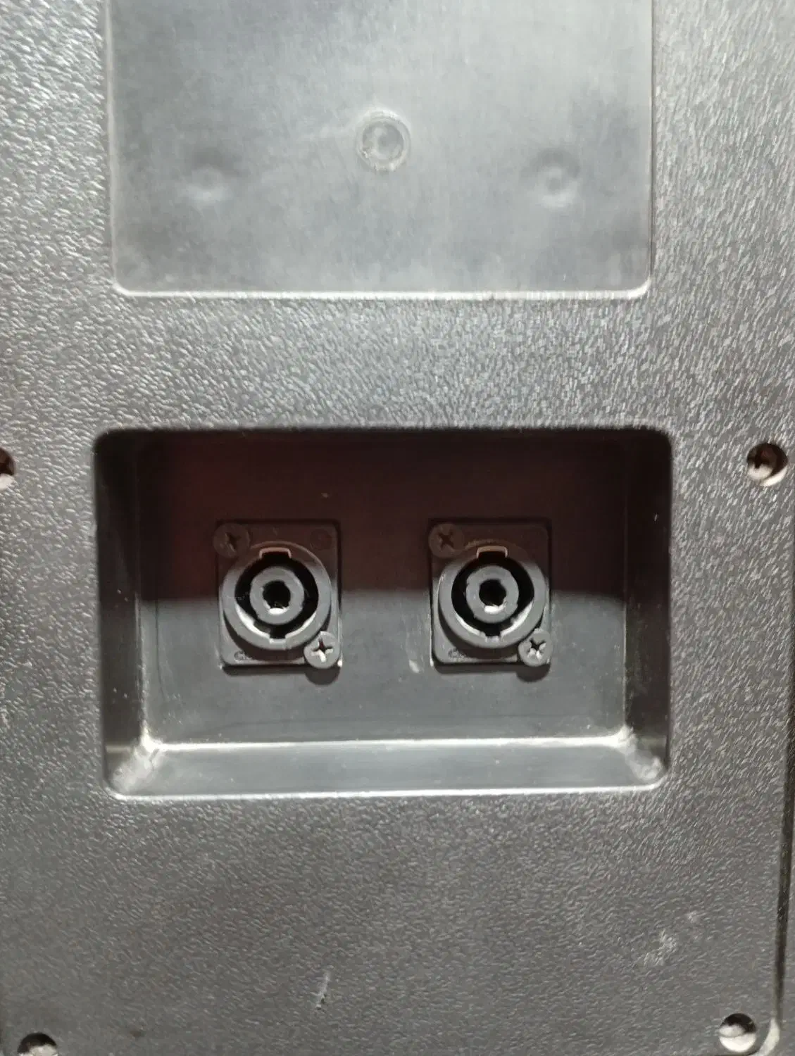 یک عدد باند 12 اینچ EV|سیستم صوتی خانگی|کهریزک, |دیوار