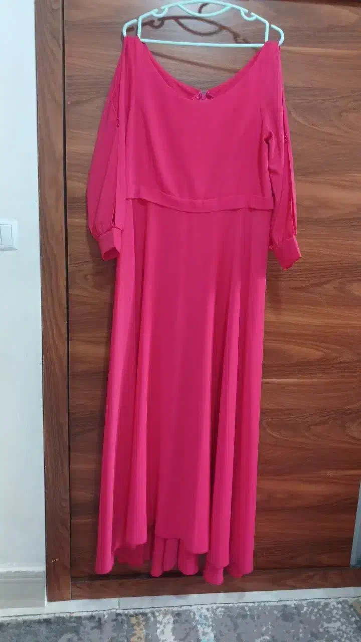 لباس مجلسی|لباس|پل سفید, |دیوار