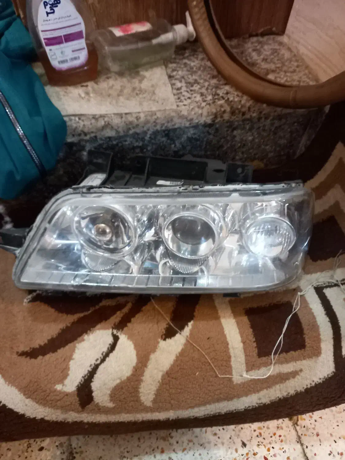 سه عدد ظبط پژو سالم و روکش صندلی و چراغ جلو slx|قطعات یدکی و لوازم جانبی|شهرکرد, |دیوار