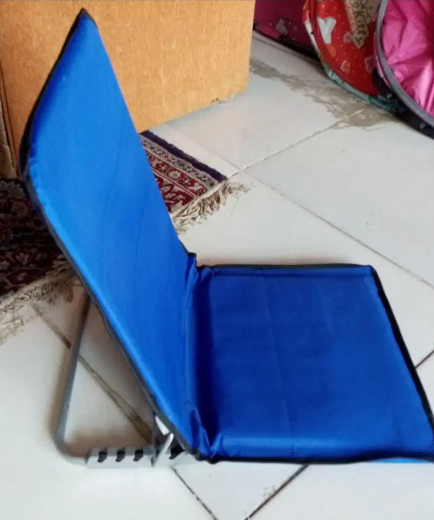 صندلی|میز و صندلی غذاخوری|قم, انسجام|دیوار