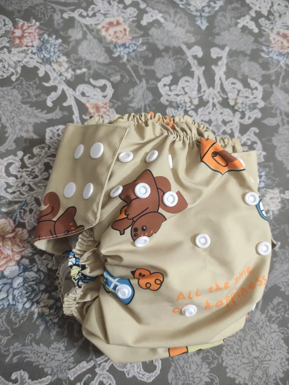 پوشک دائمی|اسباب و اثاث بچه|ساوه, |دیوار