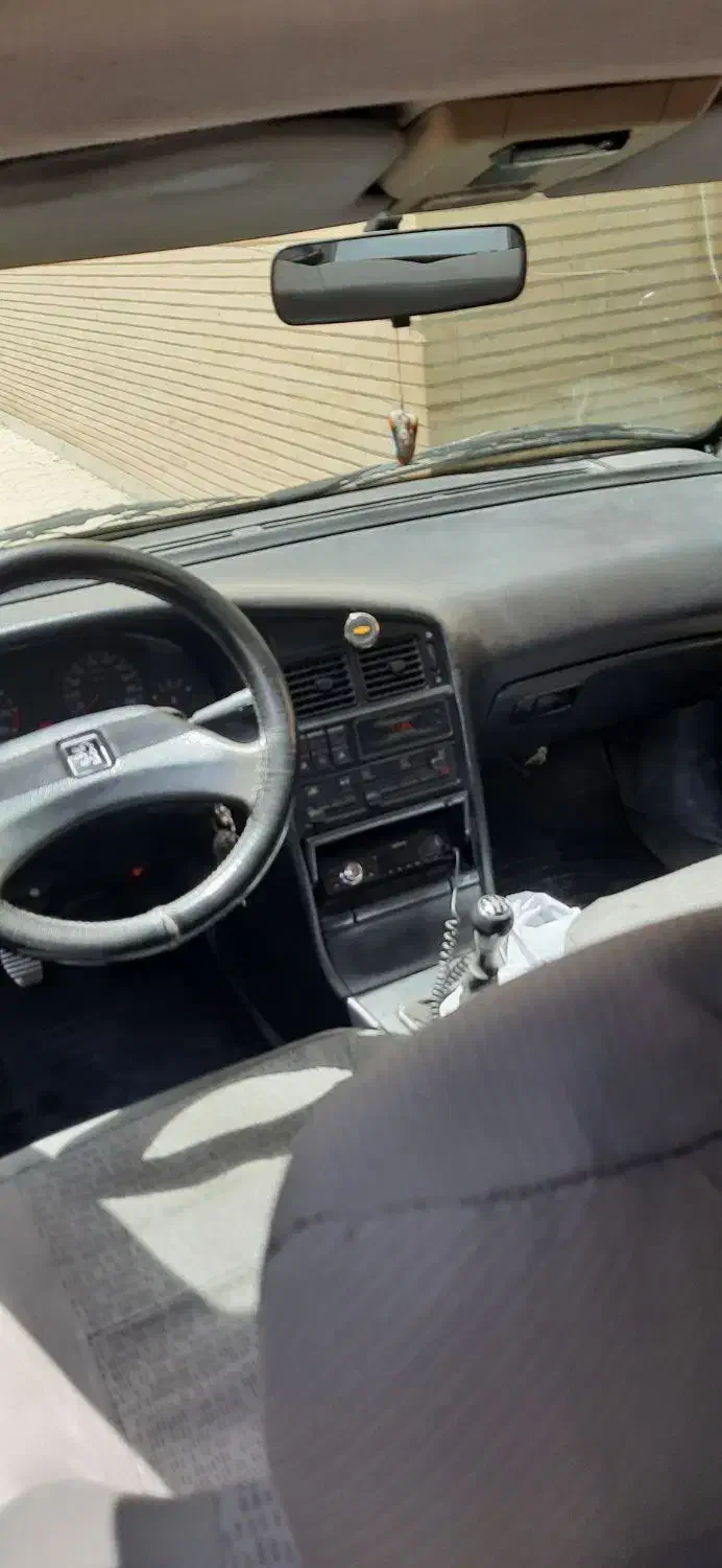 پژو ۲۰۰۰ مدل ۸۱|خودرو سواری و وانت|اندیشه, شهرک صدف|دیوار