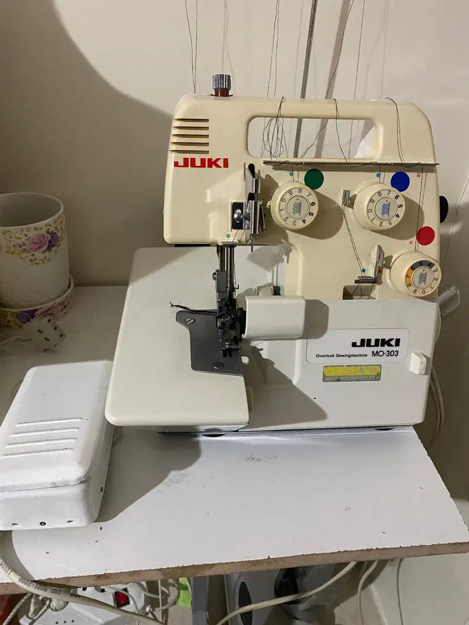 چرخ سر دوز 3 نخ|چرخ خیاطی و ریسندگی|پردیس, فاز ۵|دیوار