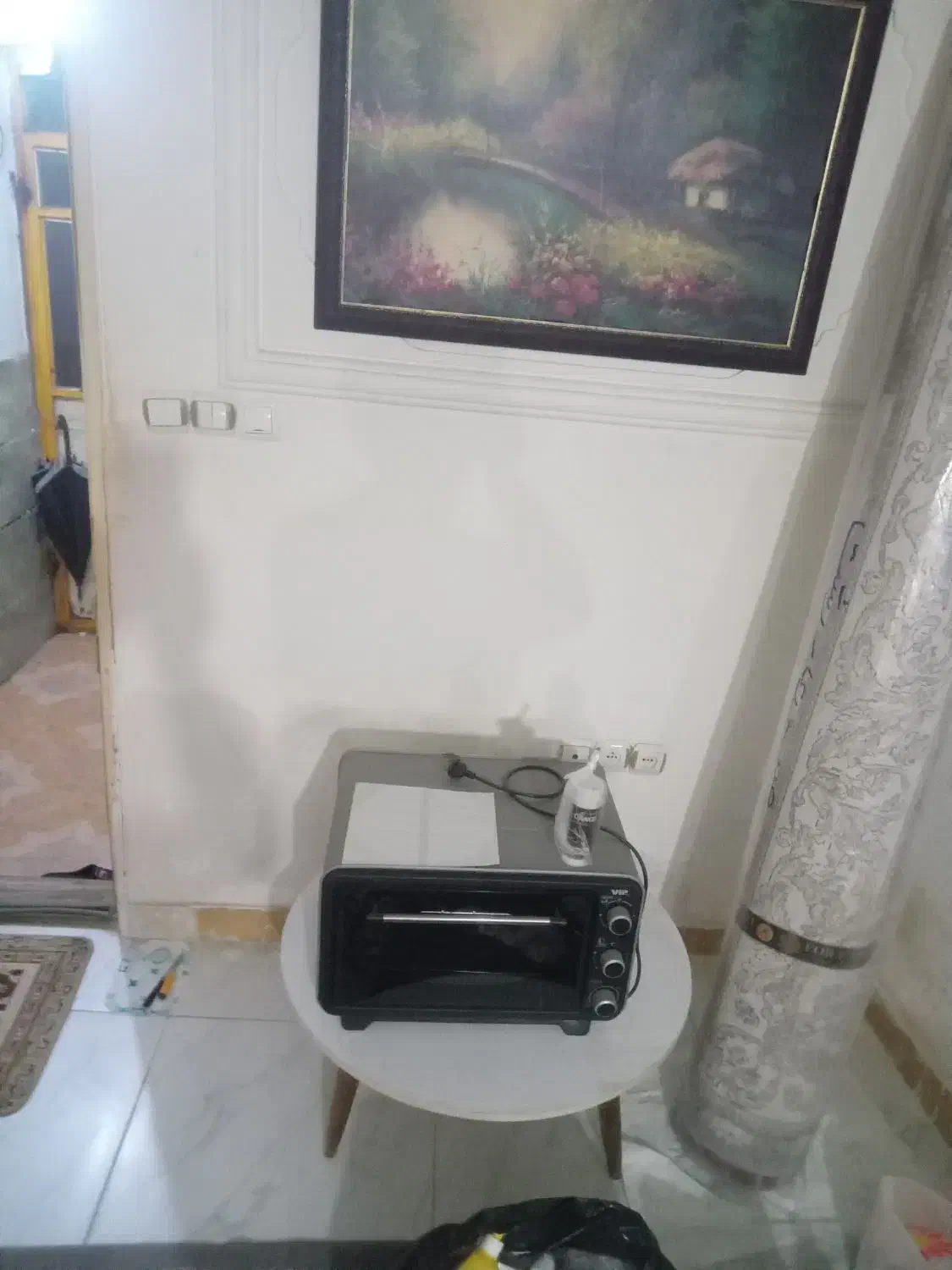 جلومبلی|مبلمان خانگی و میز عسلی|رشت, پاره بیجار|دیوار