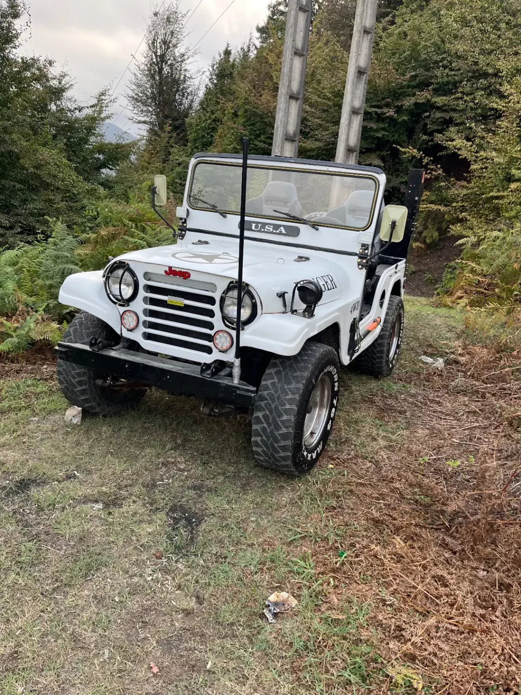 جیپ کاام|خودرو کلاسیک|لاهیجان, لیل|دیوار