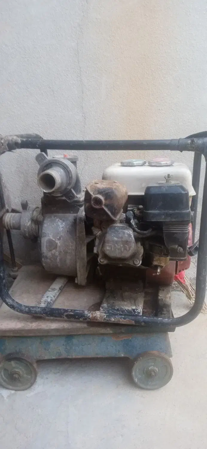 متور آب 3 اینج بنزینی نفتی متور شاتون زده|ماشین‌آلات صنعتی|سقز, |دیوار