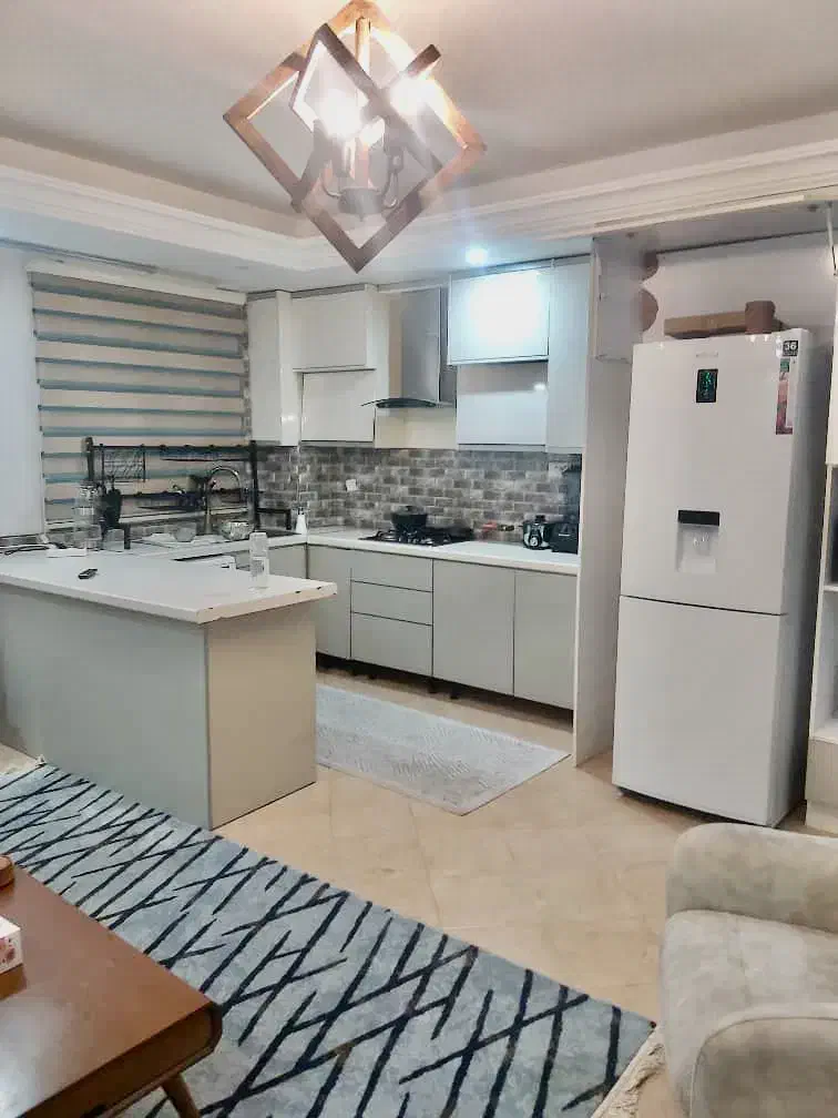 * ۷۲ متر سالن پرده خور ناهید فول *