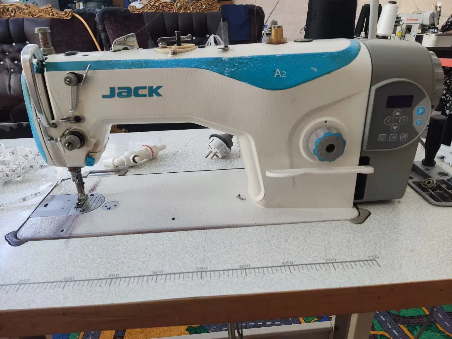 چرخ خیاطی صنعتی|چرخ خیاطی و ریسندگی|قیدار, |دیوار