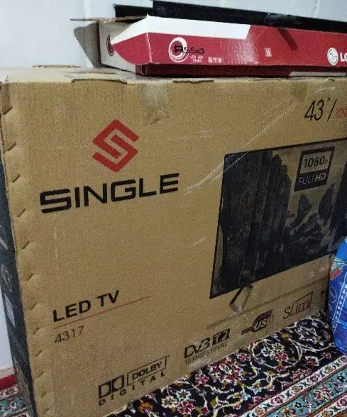 تلویزیون۴۳اینچ|تلویزیون و پروژکتور|نیشابور, رحمت آباد|دیوار