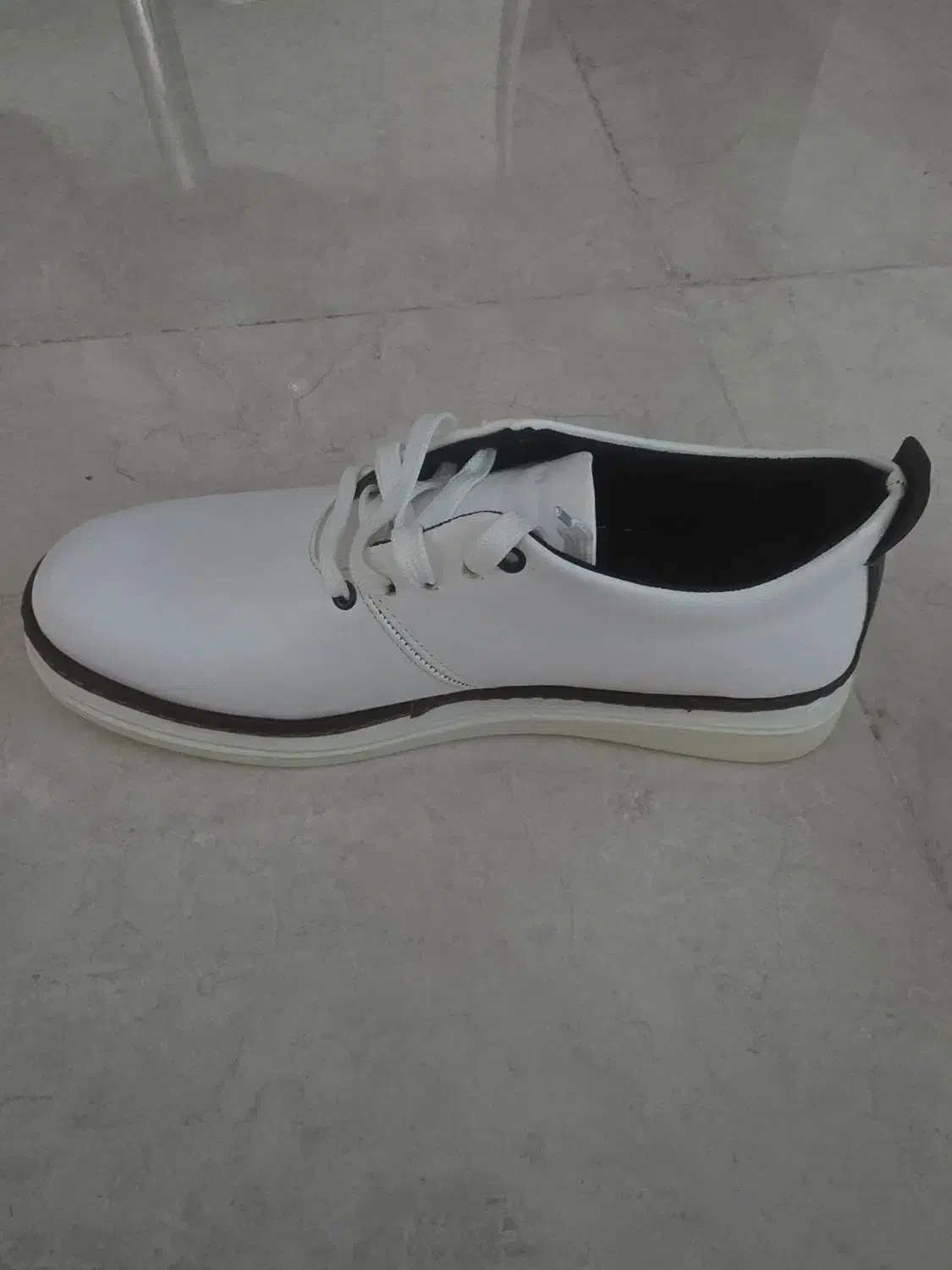 کفش چرم دورنگ|کیف، کفش، کمربند|شیراز, شهرک نفت ۲|دیوار