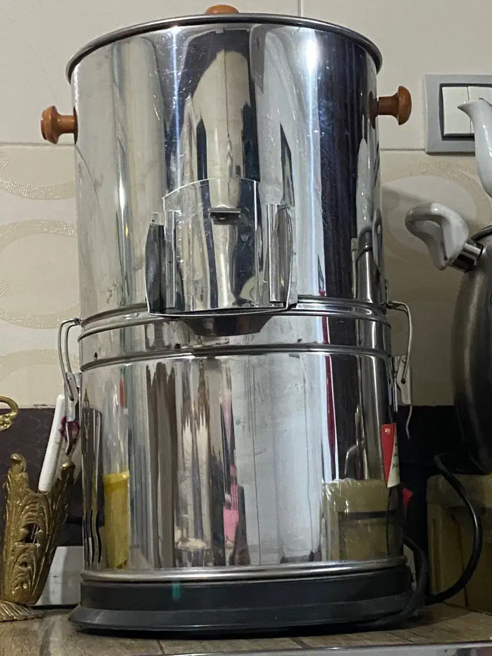 میز تلوزیون و سبزی خردکن|میز تلویزیون|خوی, |دیوار