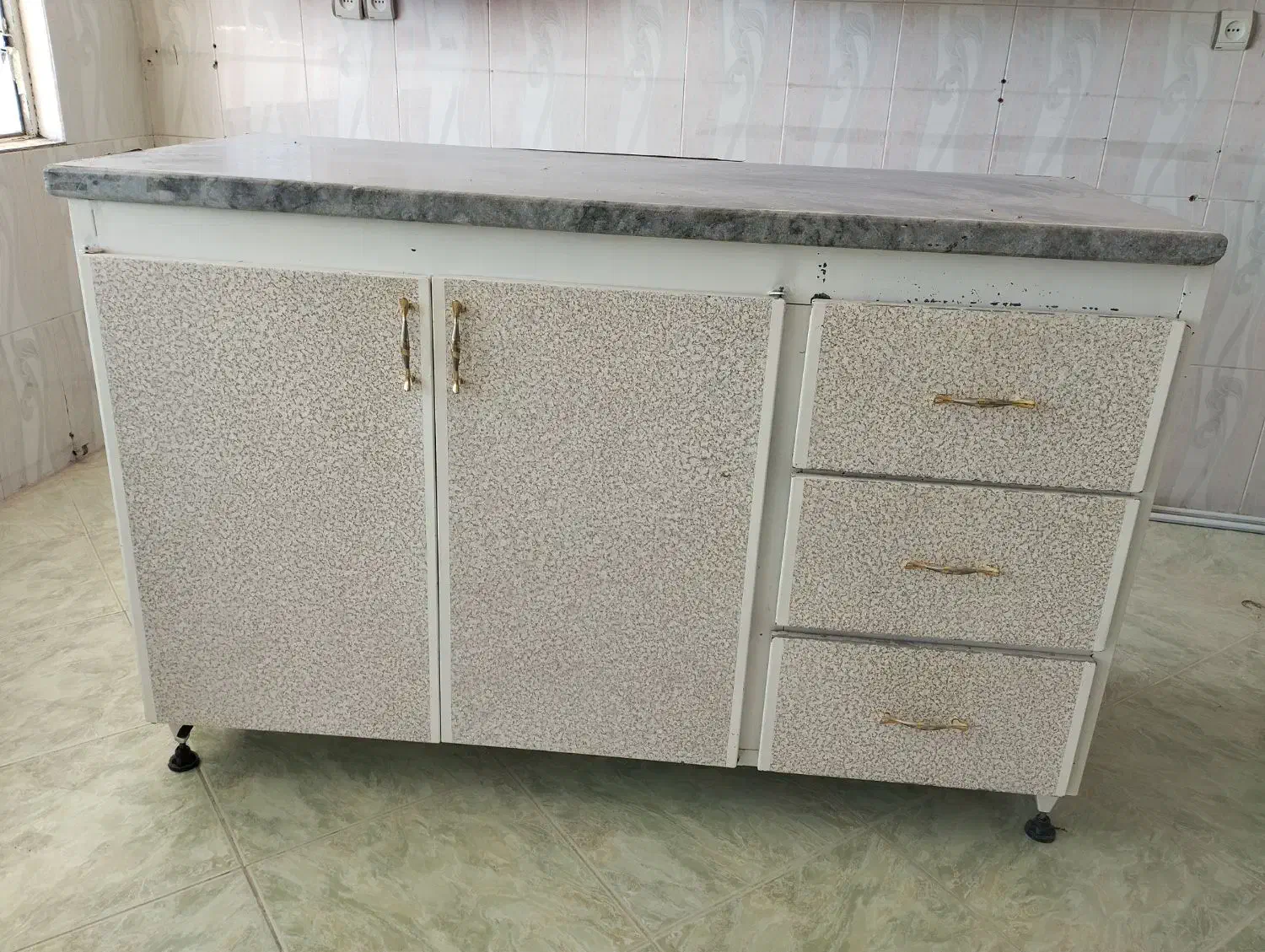 کابینت فلزی|مصالح و تجهیزات ساختمان|الشتر, |دیوار