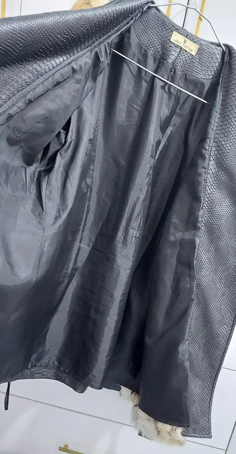 پالتو چرم پلنگی|لباس|پاکدشت, پاکدشت (مامازند)|دیوار