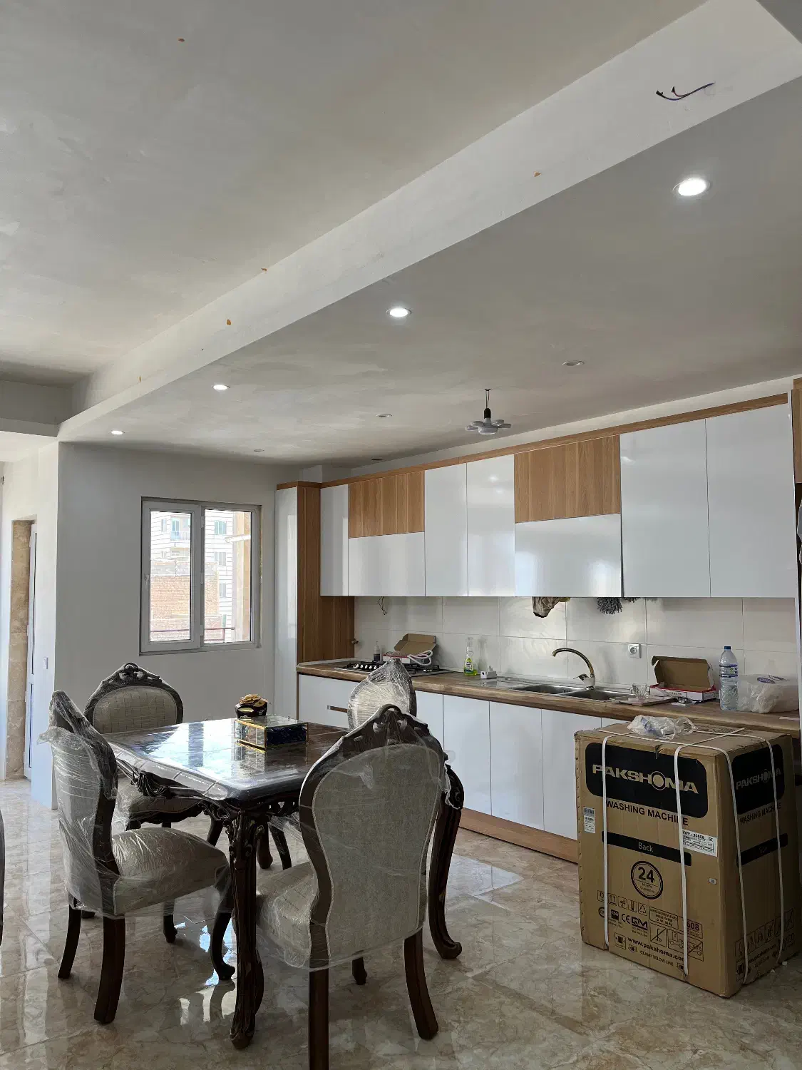 آپارتمان۱۱۸متری لوکس باپارکینگ نوساز فول(کلمه)|فروش آپارتمان|نسیمشهر, |دیوار