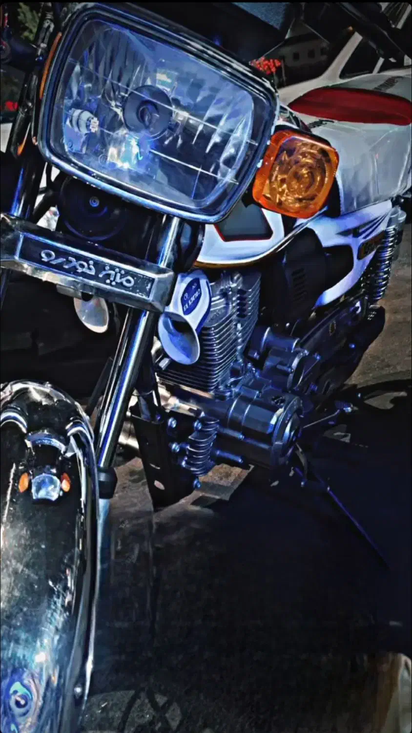 هوندا ۲۰۰|موتورسیکلت|زنجان, |دیوار