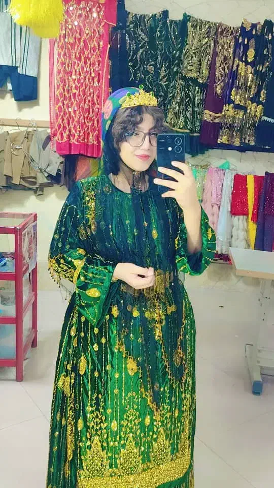 دوخت وفروش واجاره لباس محلی|لباس|خمینی‌شهر, |دیوار