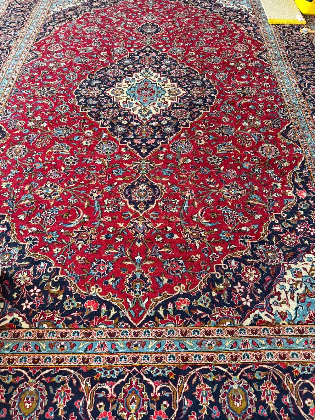 فرش|فرش|کرج, برغان|دیوار