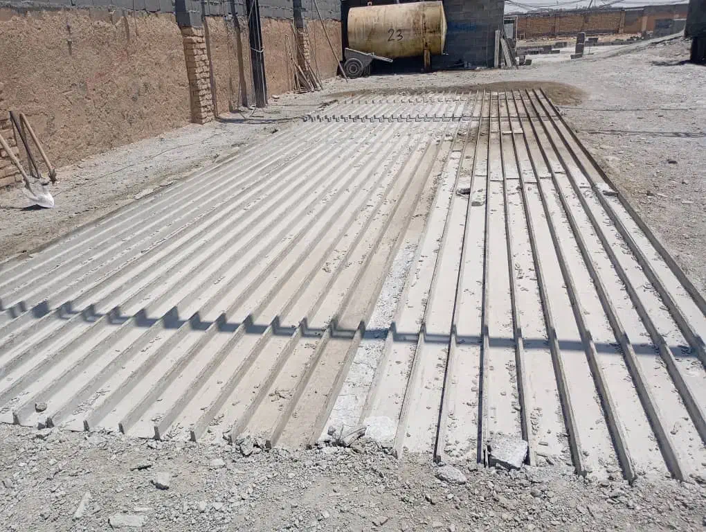 فروش ویژه تیرچه و بلوک و پیمانکاری اجراساختمان|مصالح و تجهیزات ساختمان|فولادشهر, C4|دیوار