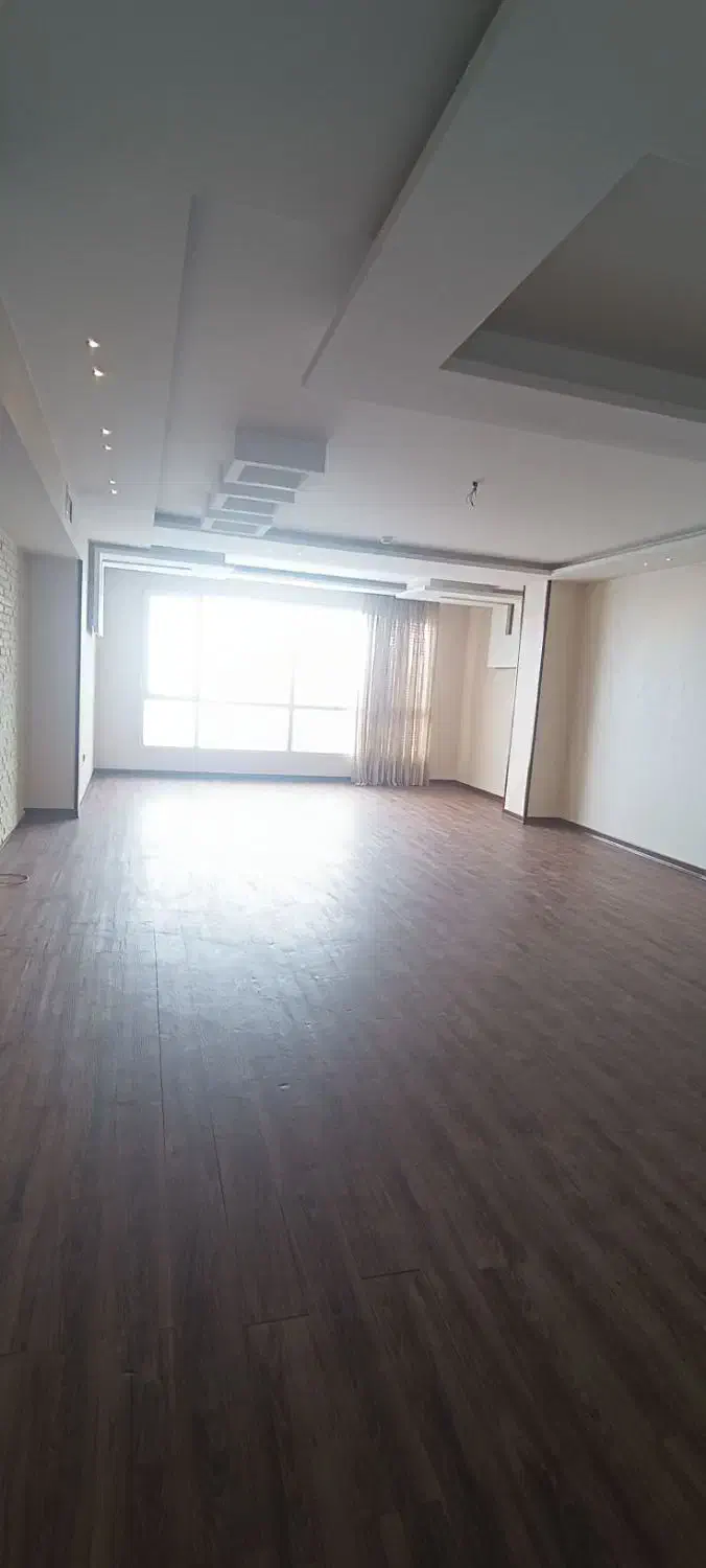 آپارتمان ۱۳۰متری گلستان ۹|فروش آپارتمان|کرج, عظیمیه|دیوار