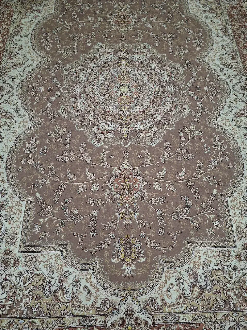 فرش ماشینی ۹ و ۶ متری ست|فرش|رشت, جهاد|دیوار