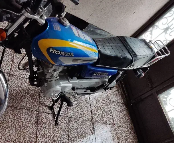 هندا درحد صفر|موتورسیکلت|قم, ولیعصر|دیوار