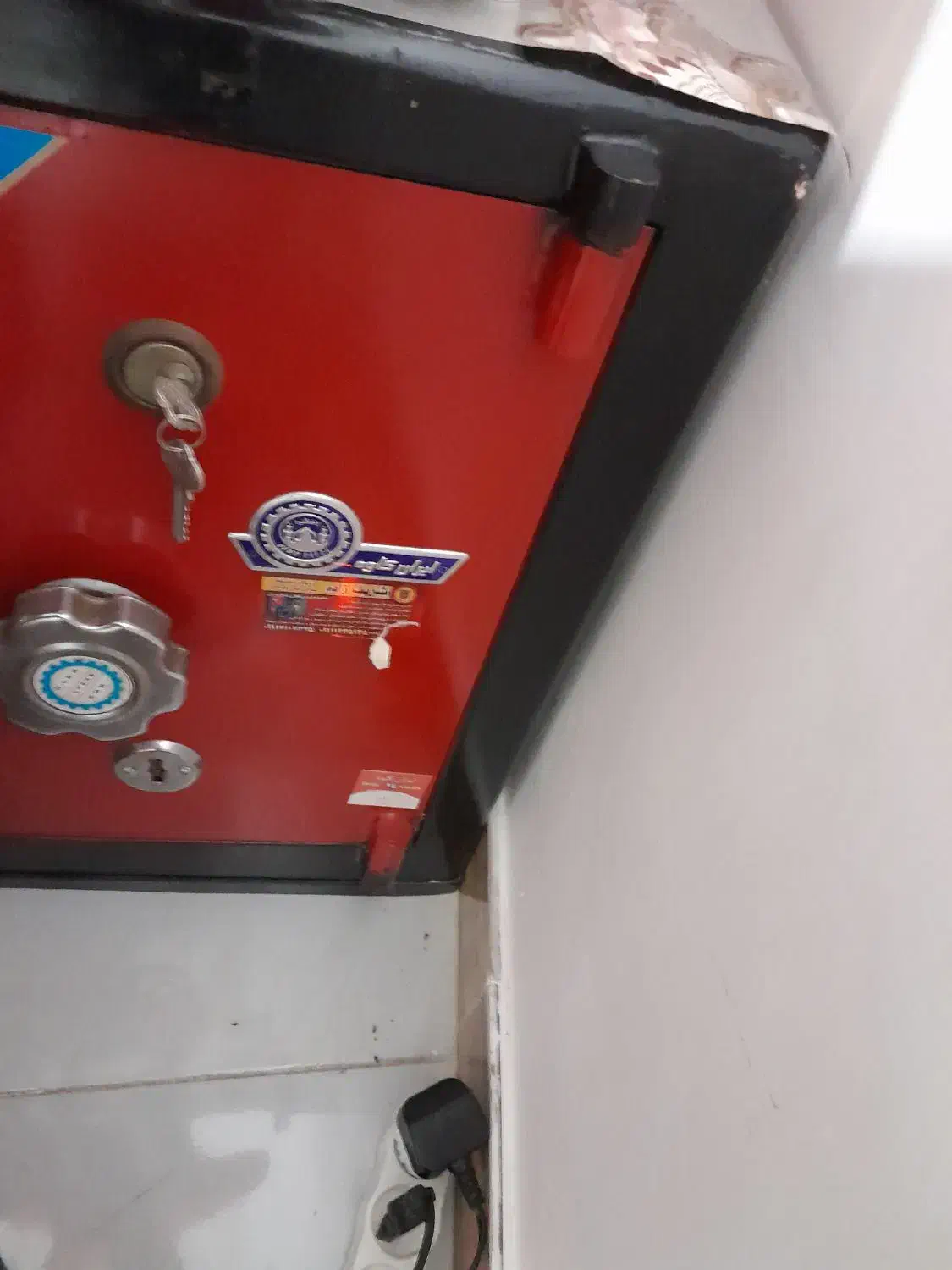 فروش یک سری وسایل منزل به علت کمبود جا|عمده‌فروشی|رشت, کوی طالقانی|دیوار