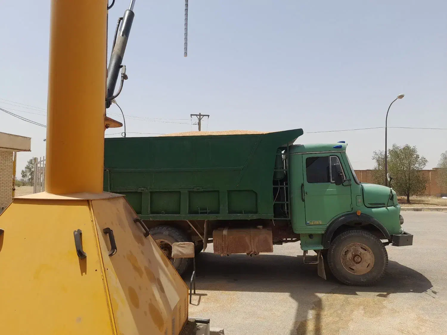 بنز۹۱۱|خودرو سنگین|بهبهان, |دیوار