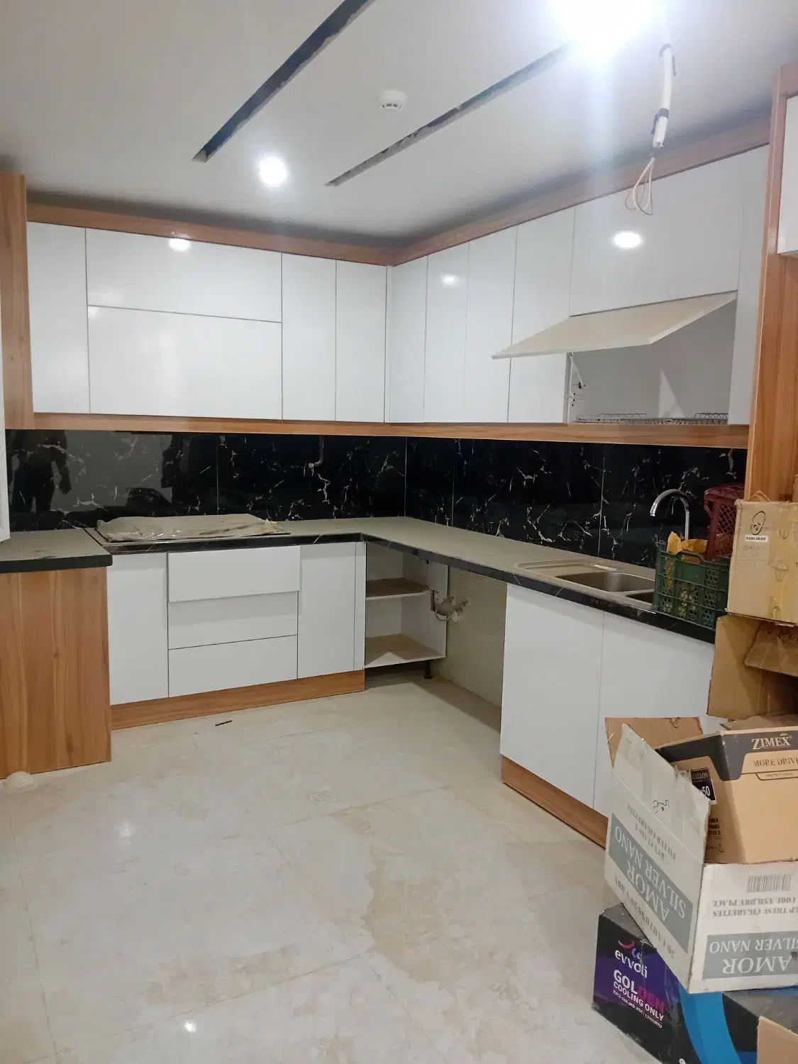 90 متری کلید اول فول با پارکینگ سندی کلیه طبقات|فروش آپارتمان|اهواز, کوی جواهری|دیوار