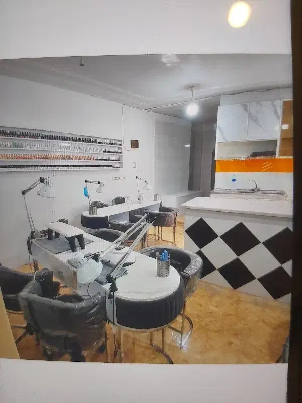 واگذاری سالن زیبایی وکلینیک ناخن|آرایشگاه و سالنهای زیبایی|شوشتر, |دیوار