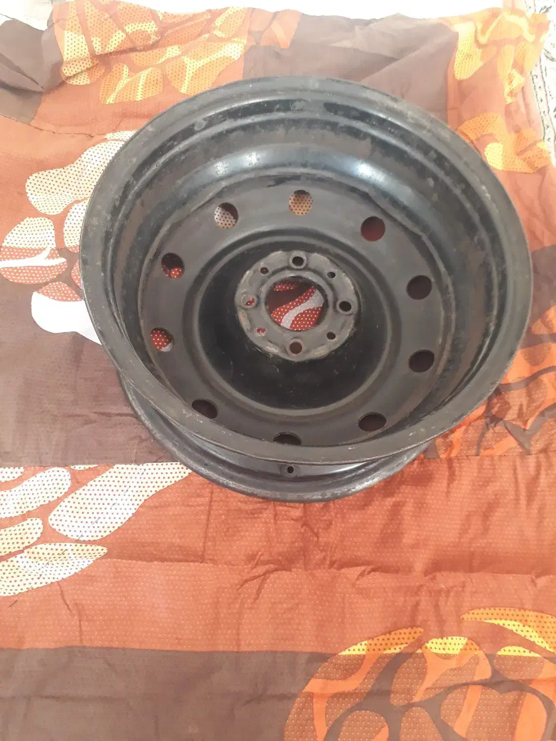 رینگ|اشیا|رشت, دروازه لاکان|دیوار