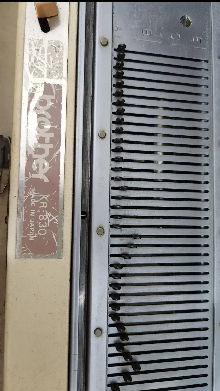 دستگاه بافندگی برادر|لوازم خیاطی و بافتنی|ساری, |دیوار