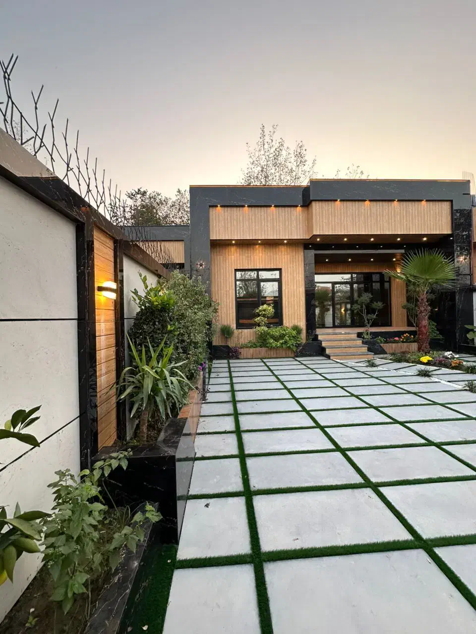 ویلا نما مدرن 700متری شهر(خشکبیجار) مدارک تکمیل|فروش خانه و ویلا|رشت, گلسار|دیوار