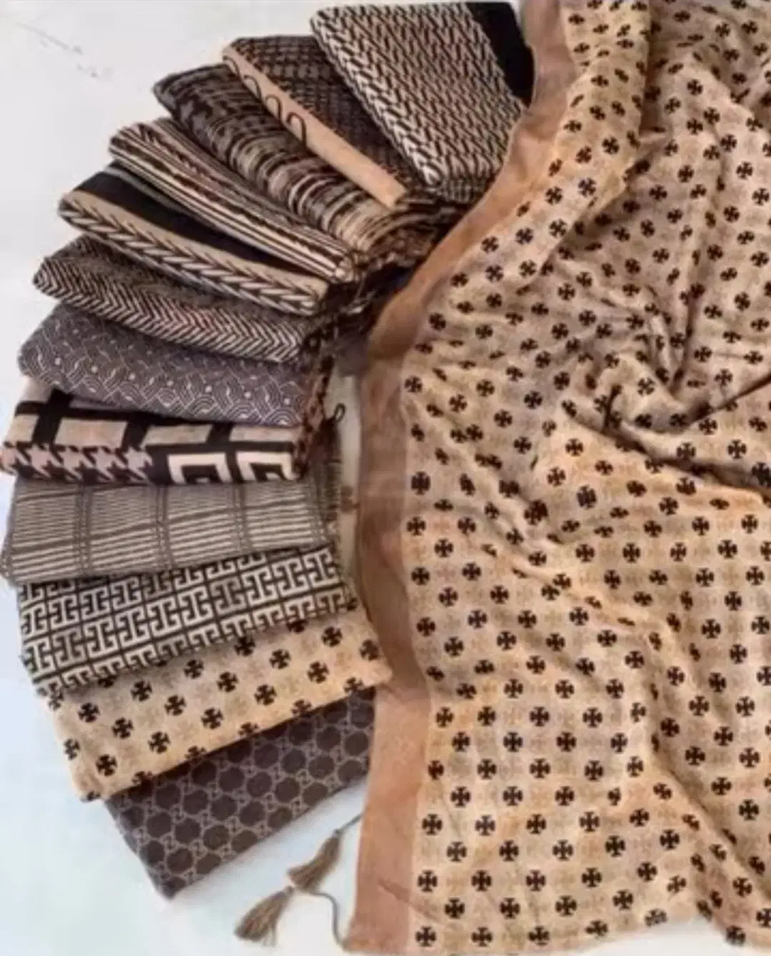 شال لب تور|لباس|کرمان, |دیوار