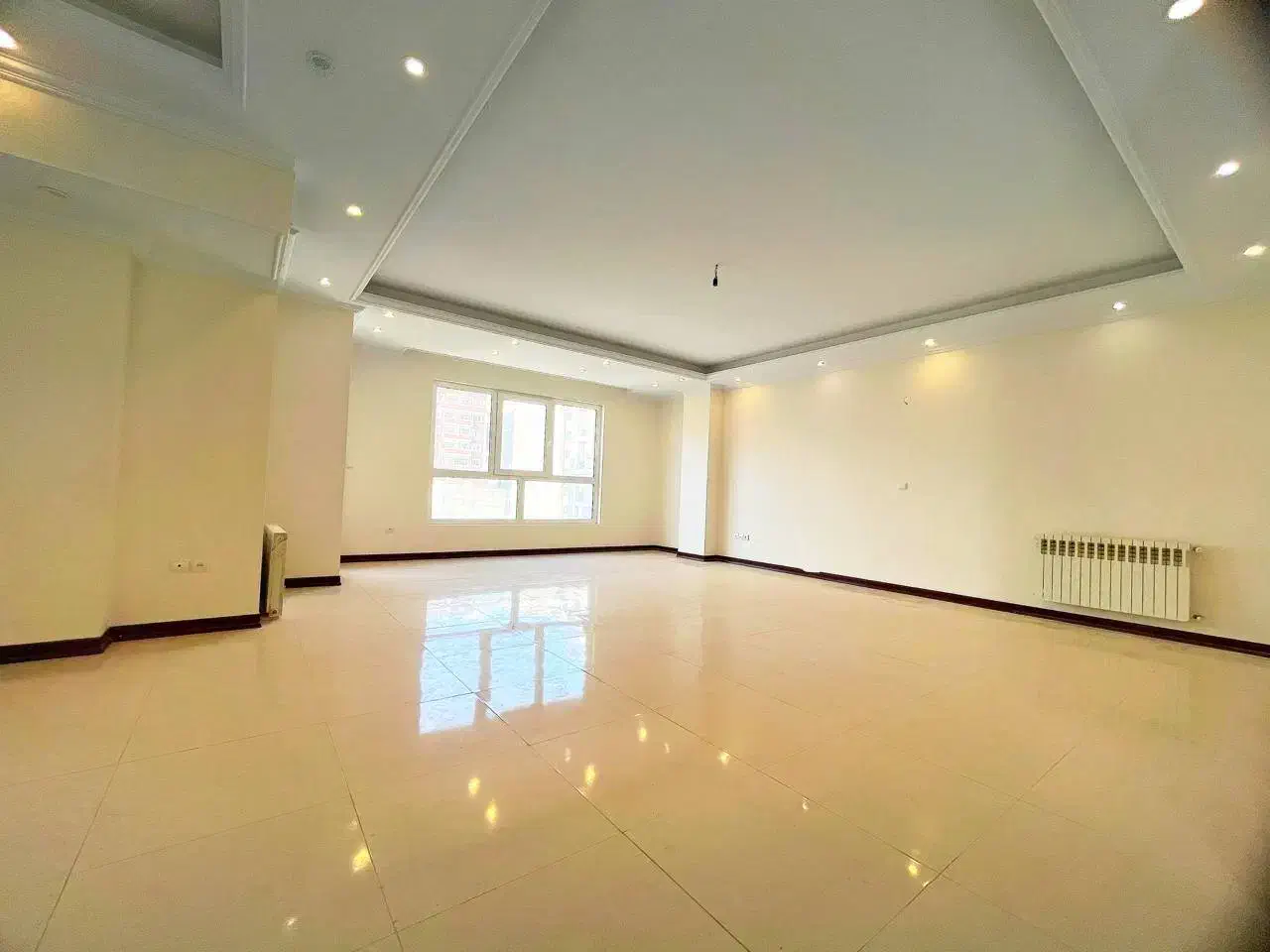 ۱۲۰ متری دلباز مشابه کلید نخورده|فروش آپارتمان|رودهن, |دیوار