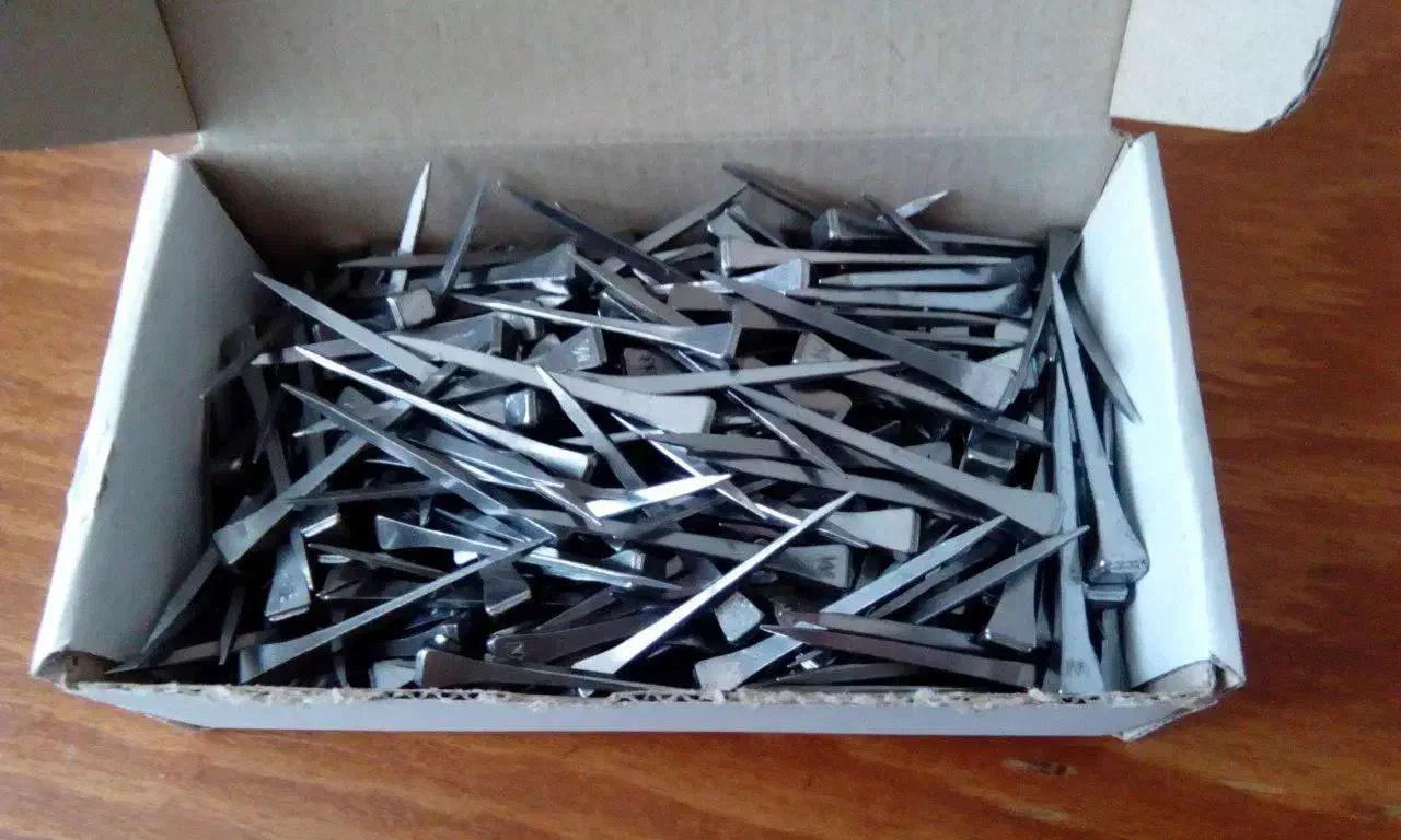 میخ نعلبندی اسب|اسب و تجهیزات اسبسواری|تهران, بوستان چیتگر|دیوار