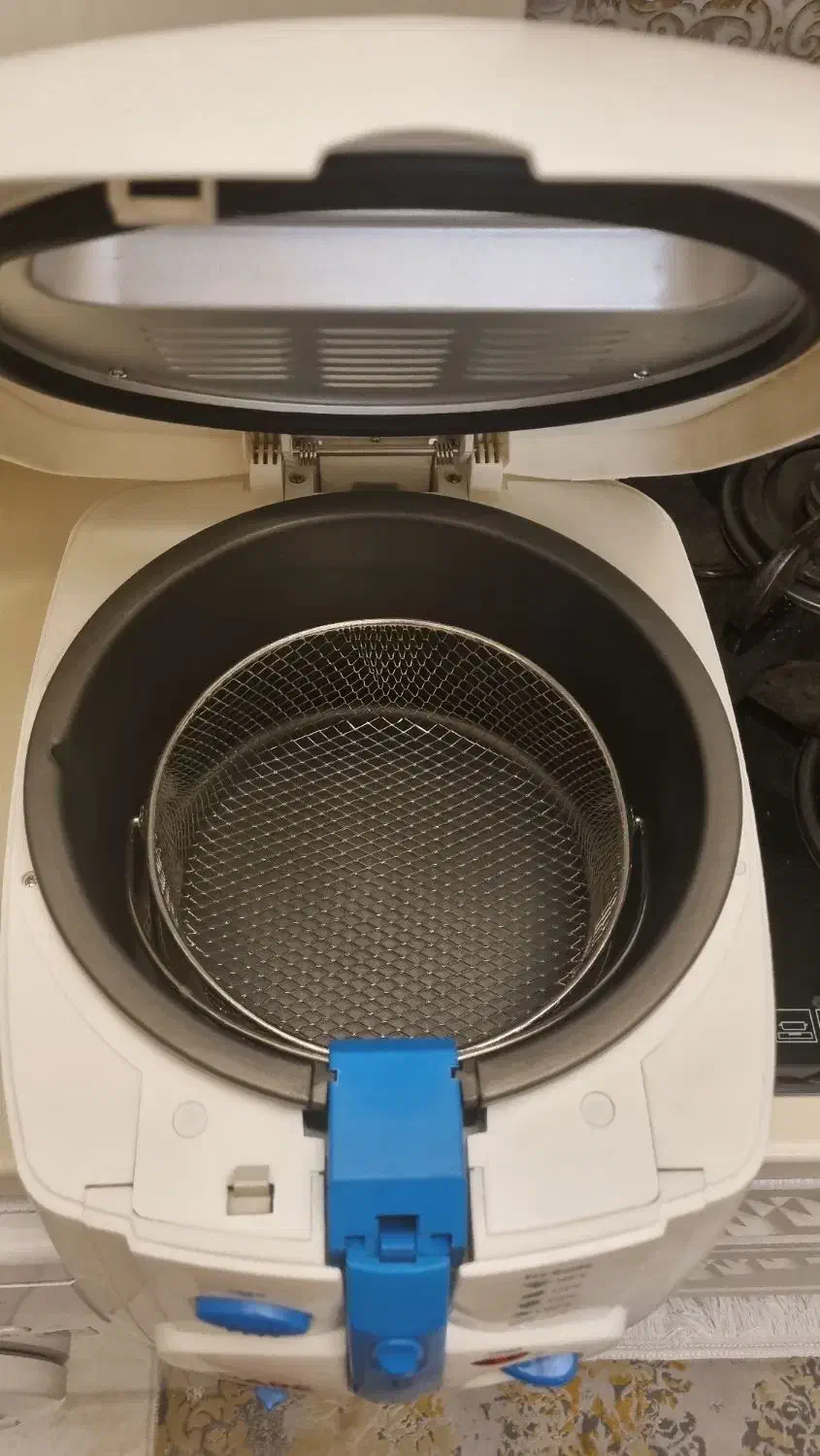 سرخ کن دو لیتری با روغن پارس استفاده نشده|اجاق گاز و لوازم برقی پخت‌وپز|شهریار, شهرک وائین|دیوار