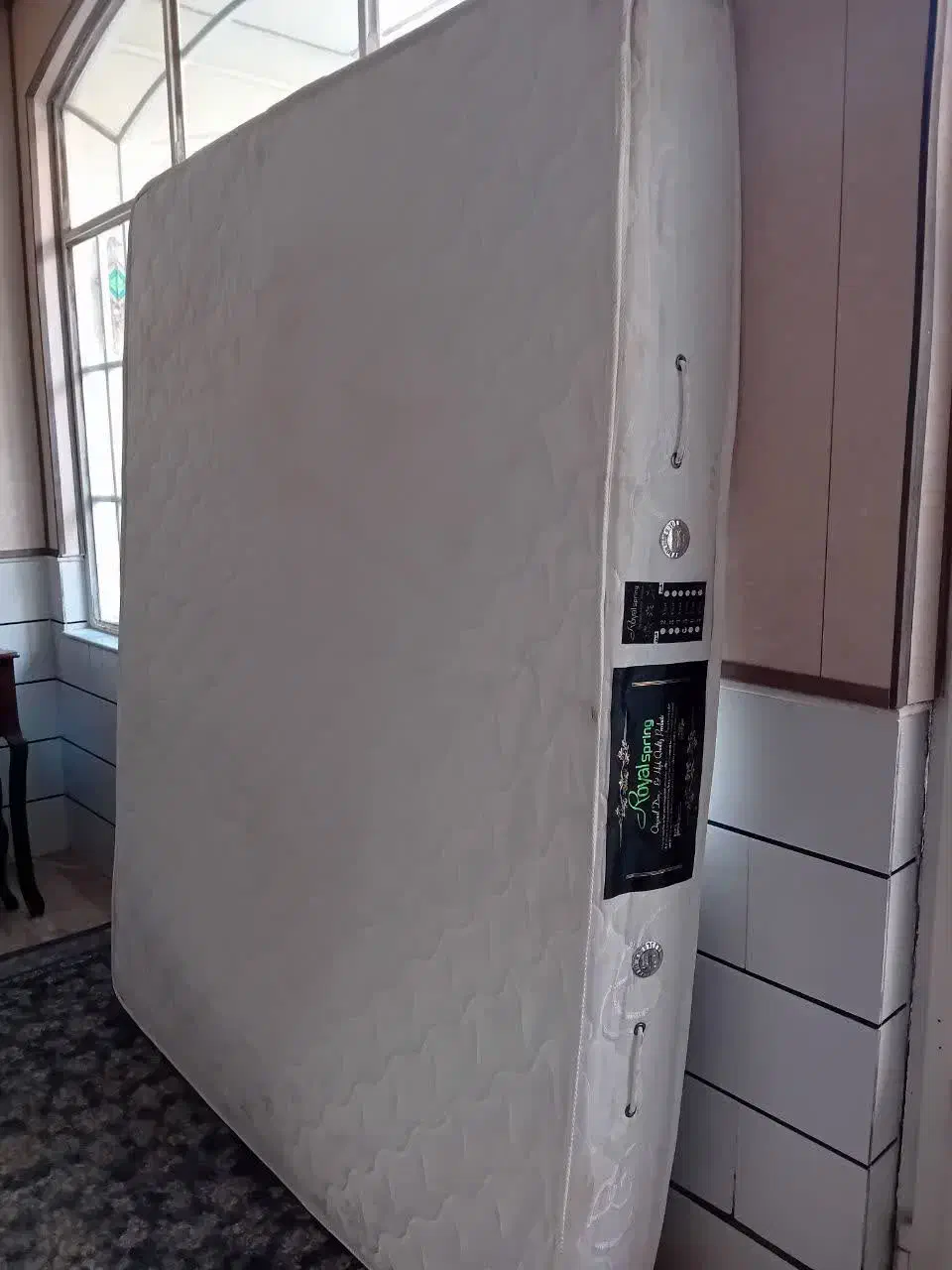 خوشخواب مارک رویال|تشک تختخواب|کاشان, عربها|دیوار