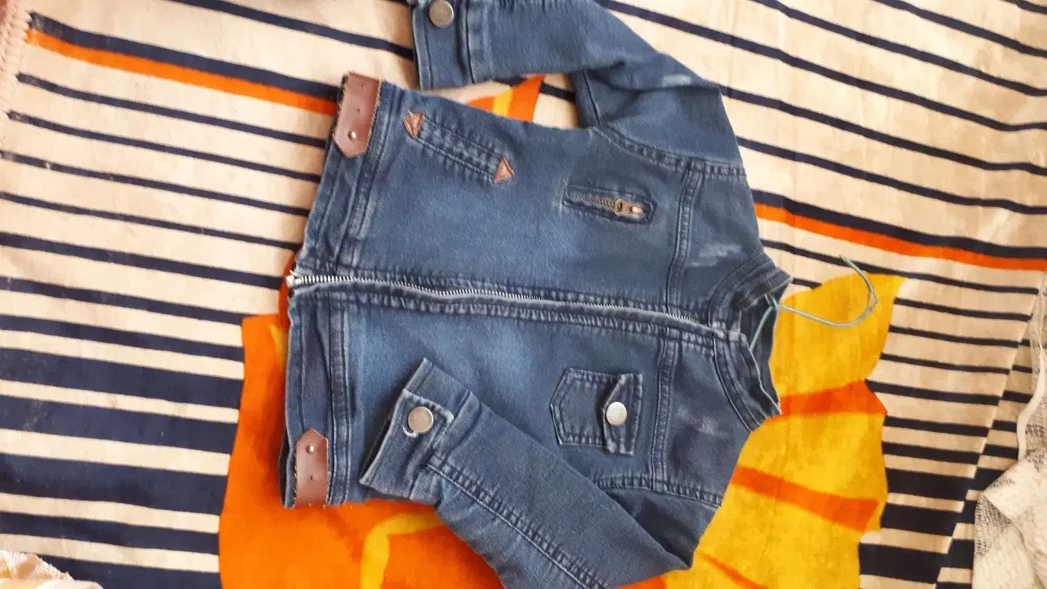 تعدادی کافشن شکت مناسب فصل مای بی بی شماره ۵|کفش و لباس بچه|اراک, |دیوار