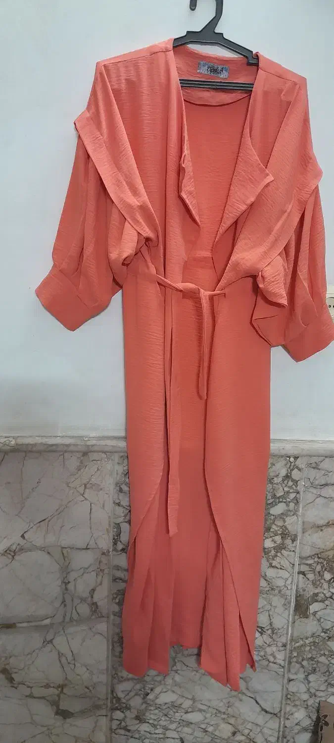 مانتوعبا یا عبایی مانتو عروسکی مشکی|لباس|گلپایگان, |دیوار