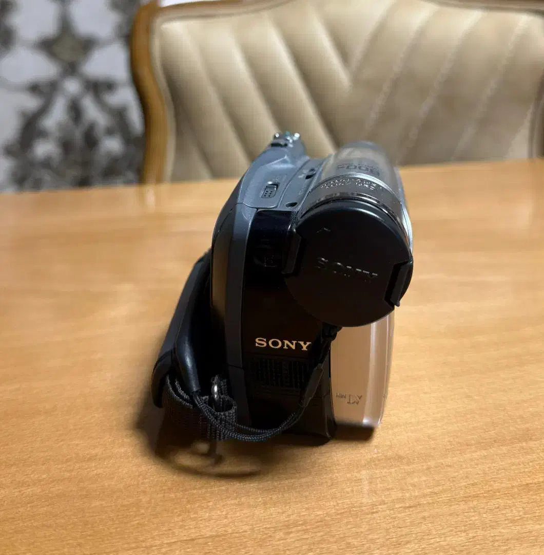 دوربین عکاسی و فیلمبردار|دوربین عکاسی و فیلمبرداری|تبریز, |دیوار