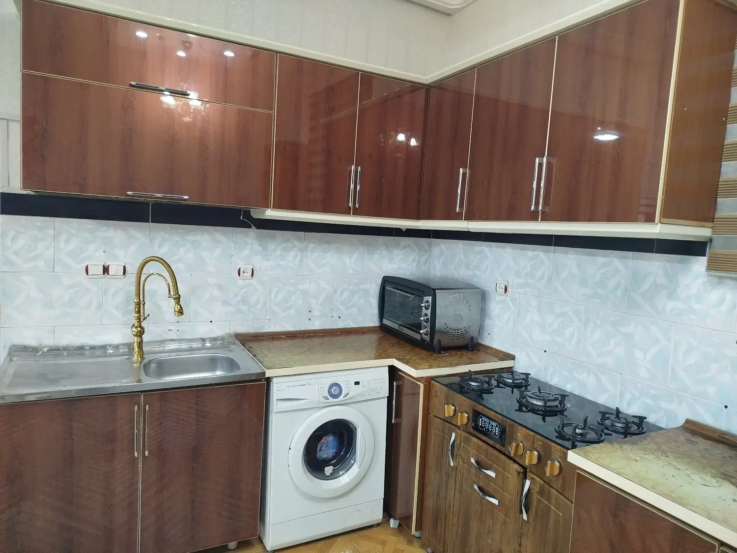 کابینت هایگلاس|مصالح و تجهیزات ساختمان|شاهین دژ, |دیوار